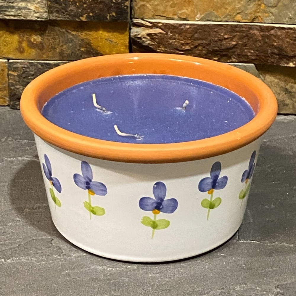 Partylite ~ Terrace Blossom ~ 3 Wick Candle in Terracotta Pot ~ Brand New!